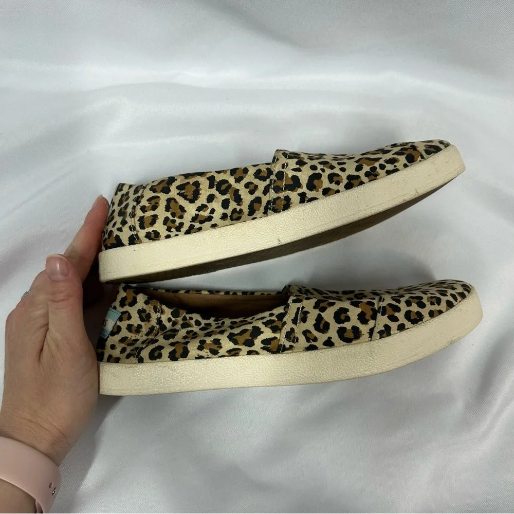 Toms | Avalon Slip On Canvas Cheetah Print Shoes Women's Size 7W